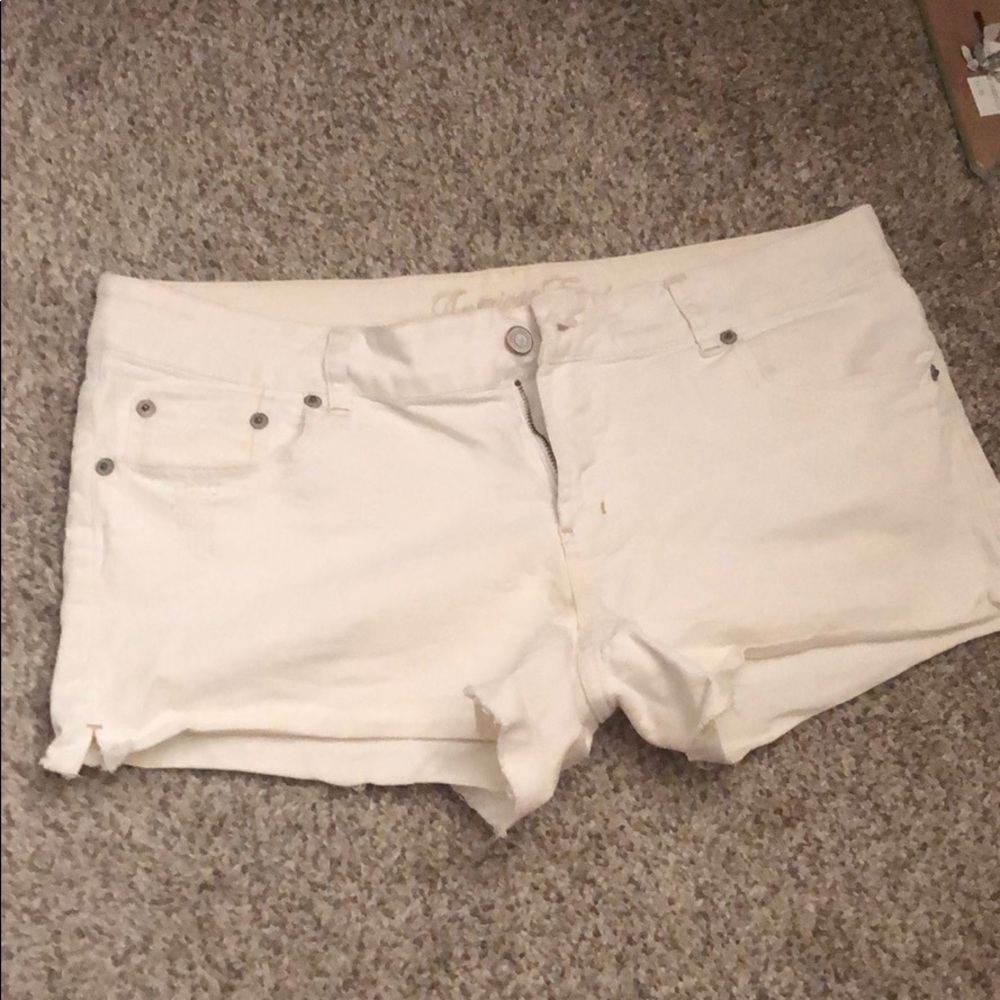 AE white shorts